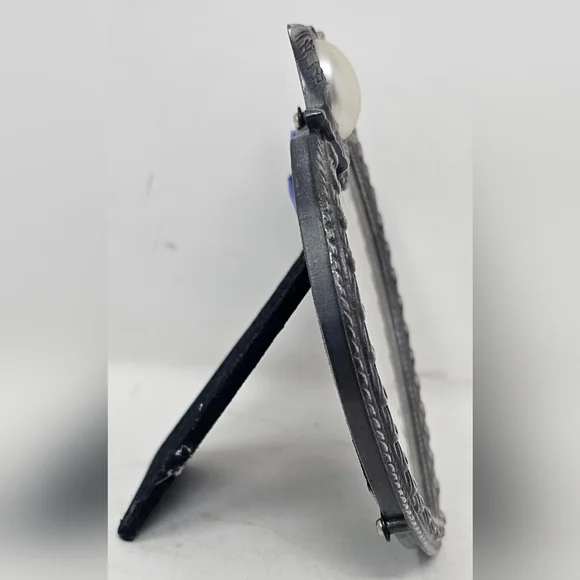 *$OLD*Vintage Silvestri Heart  Metal MRF 89 Small Picture Frame with Faux Pearl - Picture 2 of 9